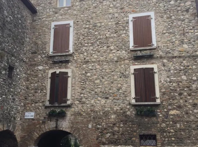 Alboino Apartment *